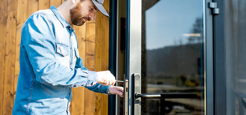 Frameless Glass Storefront Door Locks Replacement in Jupiter, FL