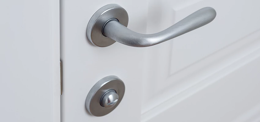 Single-Occupancy Restroom Locks Repair in Jupiter, Florida